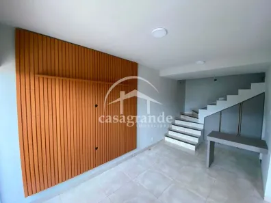 Casa com 2 Quartos para alugar, 130m² no Novo Mundo, Uberlândia