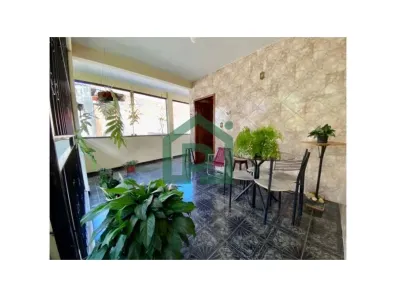 Sobrado com 2 Quartos à venda, 124m² no Bela Vista, Nova Friburgo