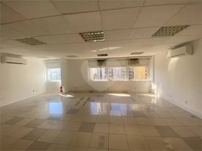 Sala Comercial para alugar, 73m² no Santa Cecília, São Paulo