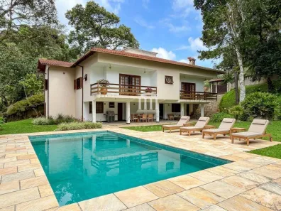Casa com 4 Quartos à venda, 266m² no Granja Guarani, Teresópolis