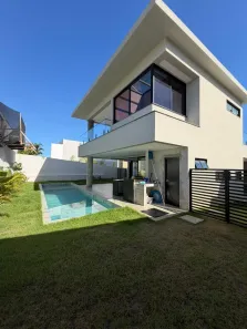 Casa com 4 Quartos para alugar, 350m² no Pium (Distrito Litoral), Parnamirim