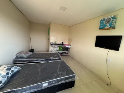 Kitnet com 1 Quarto para alugar, 20m² no Jardim Laguna, Contagem