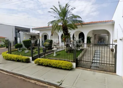 Casa com 3 Quartos à venda, 242m² no Jardim Ricetti, São Carlos