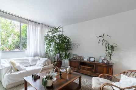 Apartamento com 3 Quartos à venda, 131m² no Moema, São Paulo