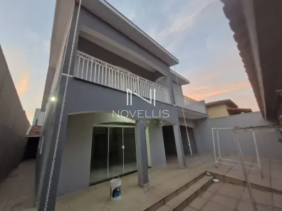 Casa com 4 Quartos para alugar, 300m² no Jardim Santa Maria, Jacareí