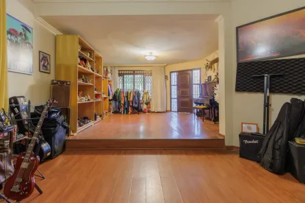 Casa com 5 Quartos à venda, 420m² no Bacacheri, Curitiba