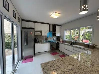 Casa com 3 Quartos à venda, 250m² no City Bussocaba, Osasco