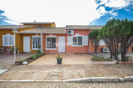Casa de Condomínio com 3 Quartos à venda, 88m² no Rio Branco, Canoas