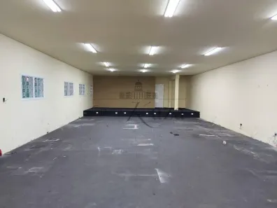 Prédio Comercial para alugar, 400m² no Vila Formosa, Jacareí