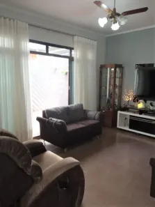 Casa com 3 Quartos à venda, 166m² no Jardim Castelo Branco, Ribeirão Preto