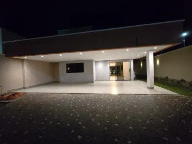 Casa com 3 Quartos à venda, 160m² no Plano Diretor Sul, Palmas