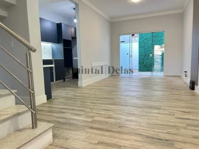 Sobrado com 3 Quartos para alugar, 160m² no São João, Itajaí