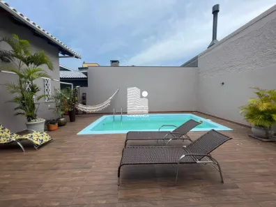Casa com 5 Quartos à venda, 285m² no Córrego Grande, Florianópolis