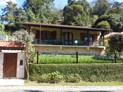 Casa com 4 Quartos à venda, 160m² no Cônego, Nova Friburgo