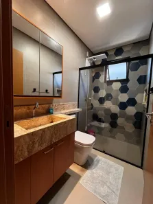 Sobrado com 4 Quartos à venda, 210m² no Jardim Imperial, Cuiabá