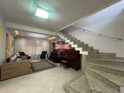 Sobrado com 3 Quartos à venda, 287m² no Olímpico, São Caetano do Sul