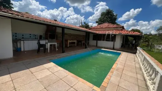 Fazenda/Sítio com 2 Quartos à venda, 100m² no Recanto Maravilha, Boituva