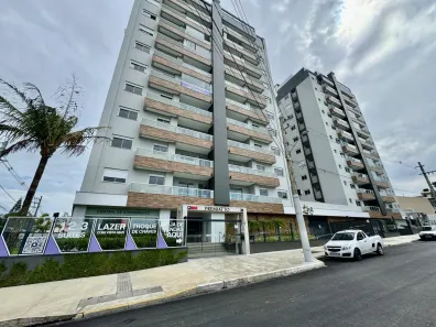 Apartamento com 2 Quartos à venda, 82m² no Canto, Florianópolis