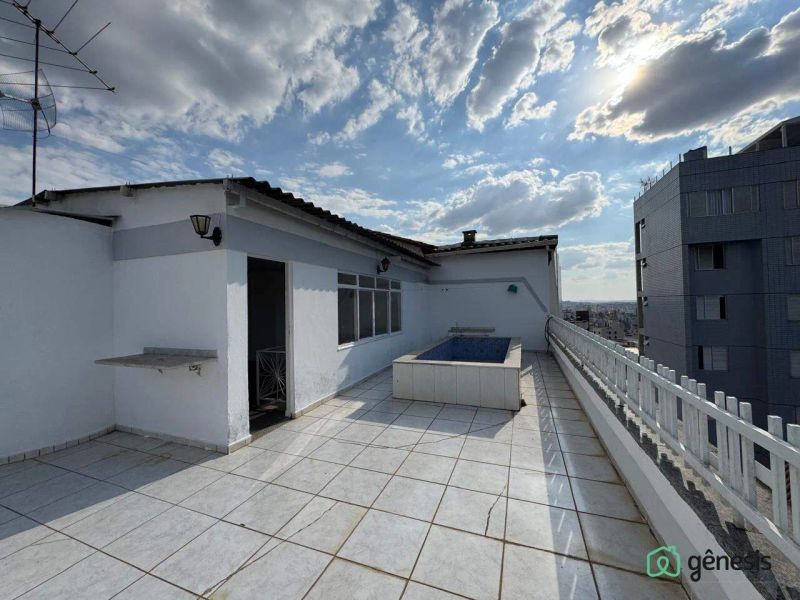 Cobertura com 4 quartos — Grajaú, Belo Horizonte
