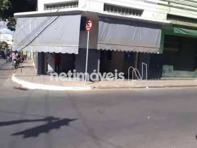 Lote/Terreno à venda, 600m² no Centro, Montes Claros