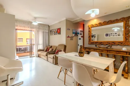 Apartamento com 3 Quartos à venda, 74m² no Chácara das Pedras, Porto Alegre