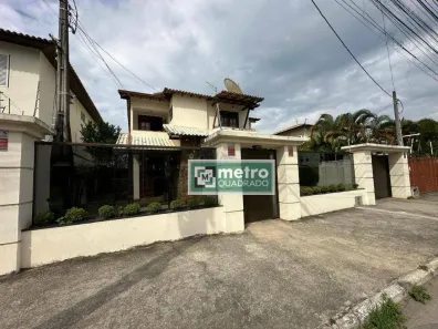 Casa com 5 Quartos à venda, 336m² no Extensão do Bosque, Rio das Ostras