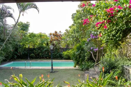Sobrado com 5 Quartos à venda, 255m² no Jardim Riviera, São Paulo