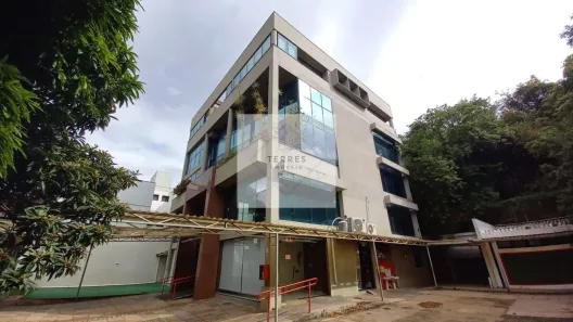 Prédio Comercial para alugar, 1100m² no Higienópolis, Porto Alegre