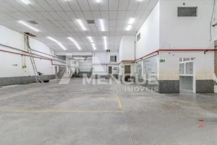 Galpão/Depósito/Armazém para alugar, 1300m² no Navegantes, Porto Alegre