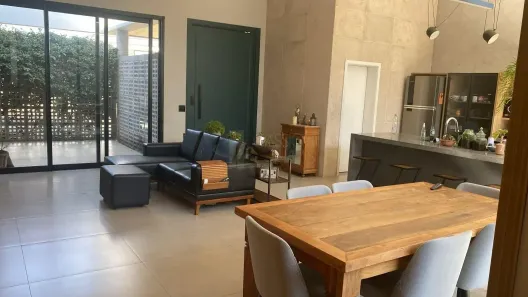 Casa de Condomínio com 3 Quartos à venda, 230m² no Jardim Espanha, Apucarana