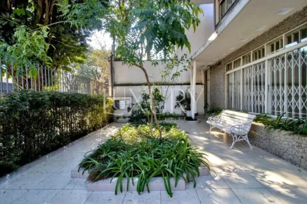 Casa com 3 Quartos à venda, 220m² no Jardim Paulista, São Paulo
