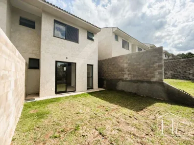 Casa de Condomínio com 2 Quartos à venda, 82m² no , Louveira