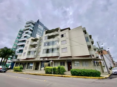 Cobertura com 4 Quartos à venda, 235m² no Centro, Santa Maria