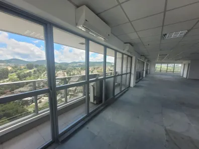 Sala Comercial para alugar, 269m² no Dezoito do Forte Empresarial/Alphaville., Barueri