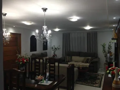 Sobrado com 3 Quartos à venda, 220m² no Rudge Ramos, São Bernardo do Campo