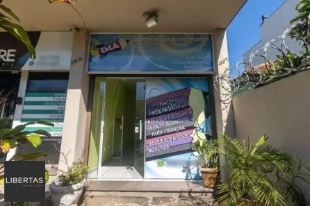 Sala Comercial à venda, 31m² no Camaquã, Porto Alegre