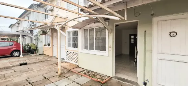 Sobrado com 2 Quartos à venda, 70m² no Rio Branco, Canoas