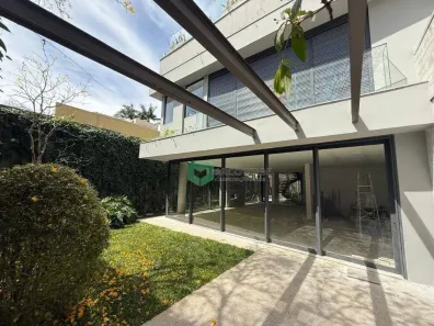 Casa com 4 Quartos à venda, 300m² no Jardim Paulistano, São Paulo