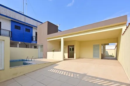Casa com 3 Quartos à venda, 140m² no Bal Tres Marias, Peruíbe