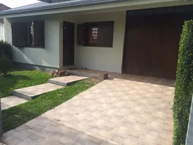 Casa com 2 Quartos à venda, 124m² no Cavalhada, Porto Alegre