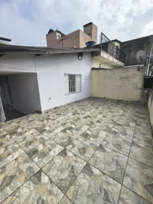 Casa com 2 Quartos para alugar, 60m² no Jardim Bonito, São Paulo