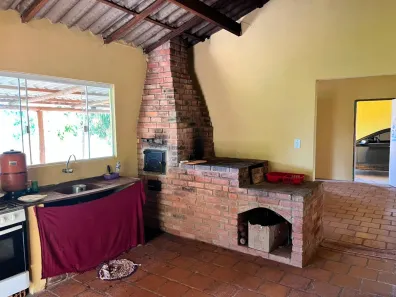 Fazenda/Sítio com 2 Quartos à venda, 100m² no Área Rural de Tatuí, Tatuí