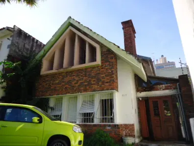 Casa com 3 Quartos à venda, 157m² no Rio Branco, Porto Alegre