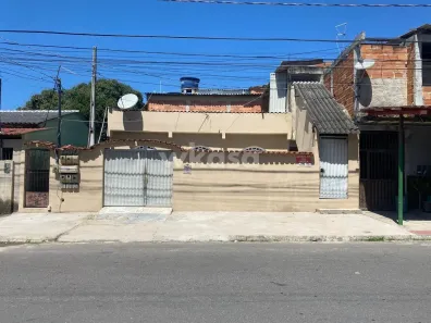 Casa com 8 Quartos à venda, 250m² no Serra Dourada III, Serra
