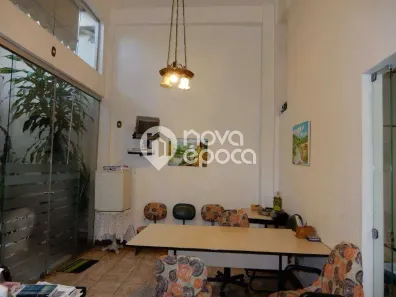 Ponto Comercial à venda, 69m² no Vila Isabel, Rio de Janeiro