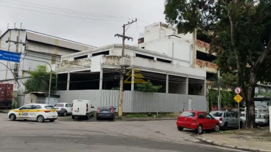 Prédio Comercial para alugar, 400m² no Caju, Rio de Janeiro