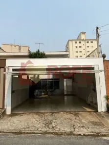 Casa com 3 Quartos à venda, 210m² no Vila Congonhas, São Paulo