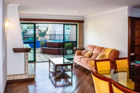Cobertura com 3 Quartos à venda, 240m² no Várzea, Teresópolis