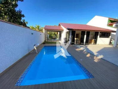 Casa com 4 Quartos para alugar, 218m² no Atami, Pontal do Paraná