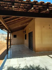 Casa com 3 Quartos à venda, 140m² no Parque das Flores II, São José do Rio Preto